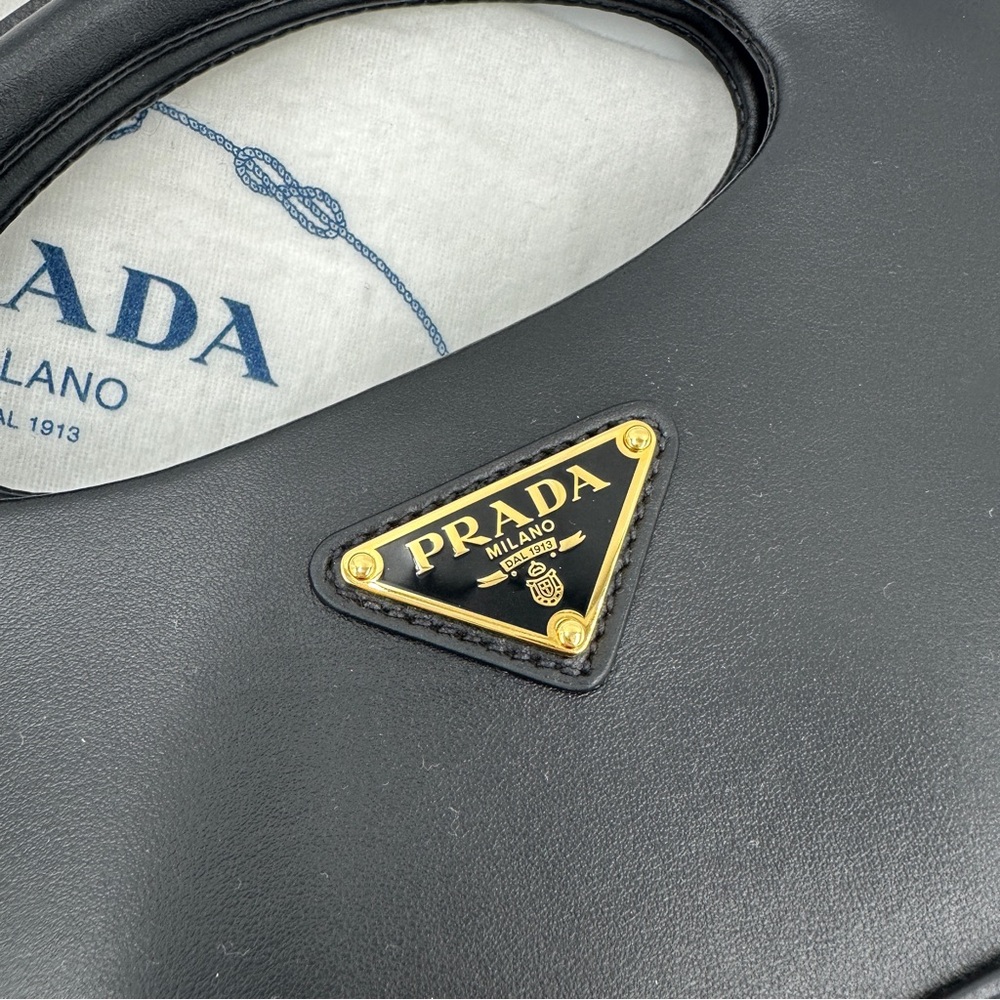 Black Prada Medium Leather Bag - Picture 14 of 17
